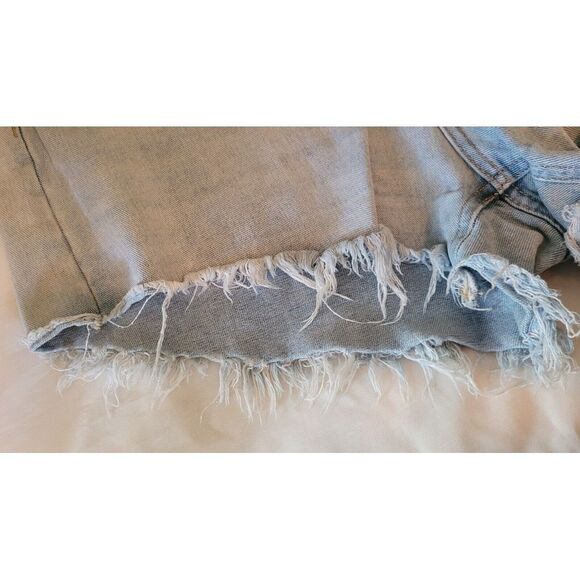 Wild Fable Shorts Womens Size 12 Cutoff Denim High-Rise‎ Distressed Light Blue - Picture 4 of 9